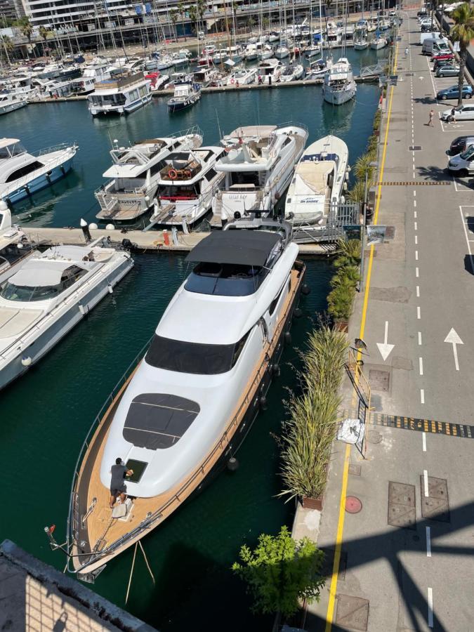 Hotel Motoryacht 21 Avec Equipage Barcelona Exteriér fotografie