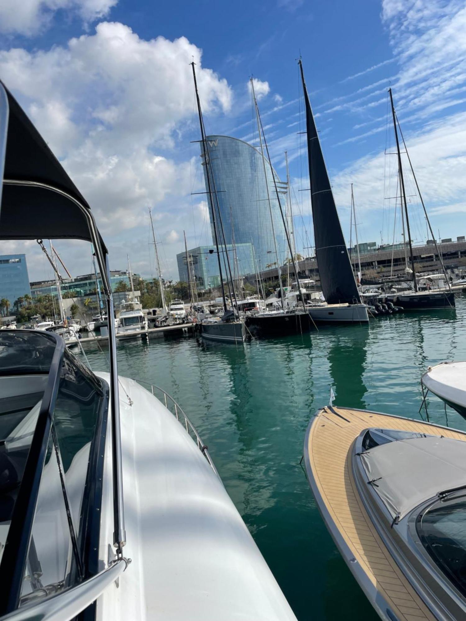 Hotel Motoryacht 21 Avec Equipage Barcelona Exteriér fotografie
